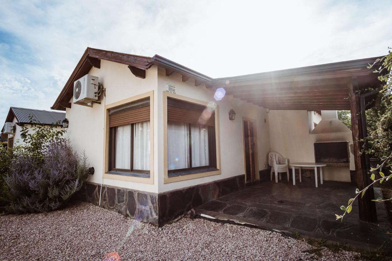 Cabanas Sol Serrano Sierra de la Ventana Exterior foto